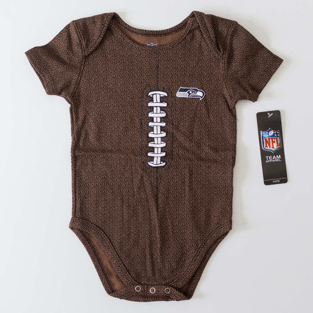 NWT Football Onesie with Seahawks Logo Size 24 Months